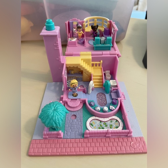 Vintage 1993 Polly Pocket Playset